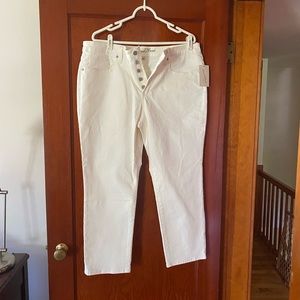 UNIVERSAL THREAD - WHITE HIGH RISE STRAIGHT CROP PANTS